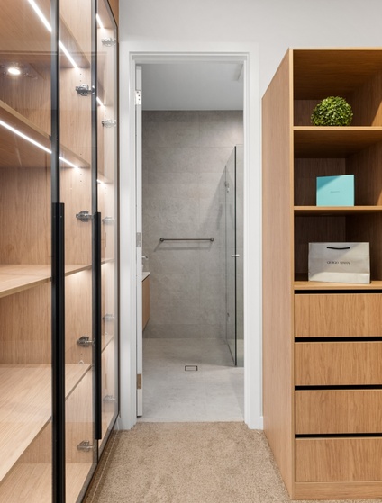 Indoor&ndash;outdoor living by Tano Homes